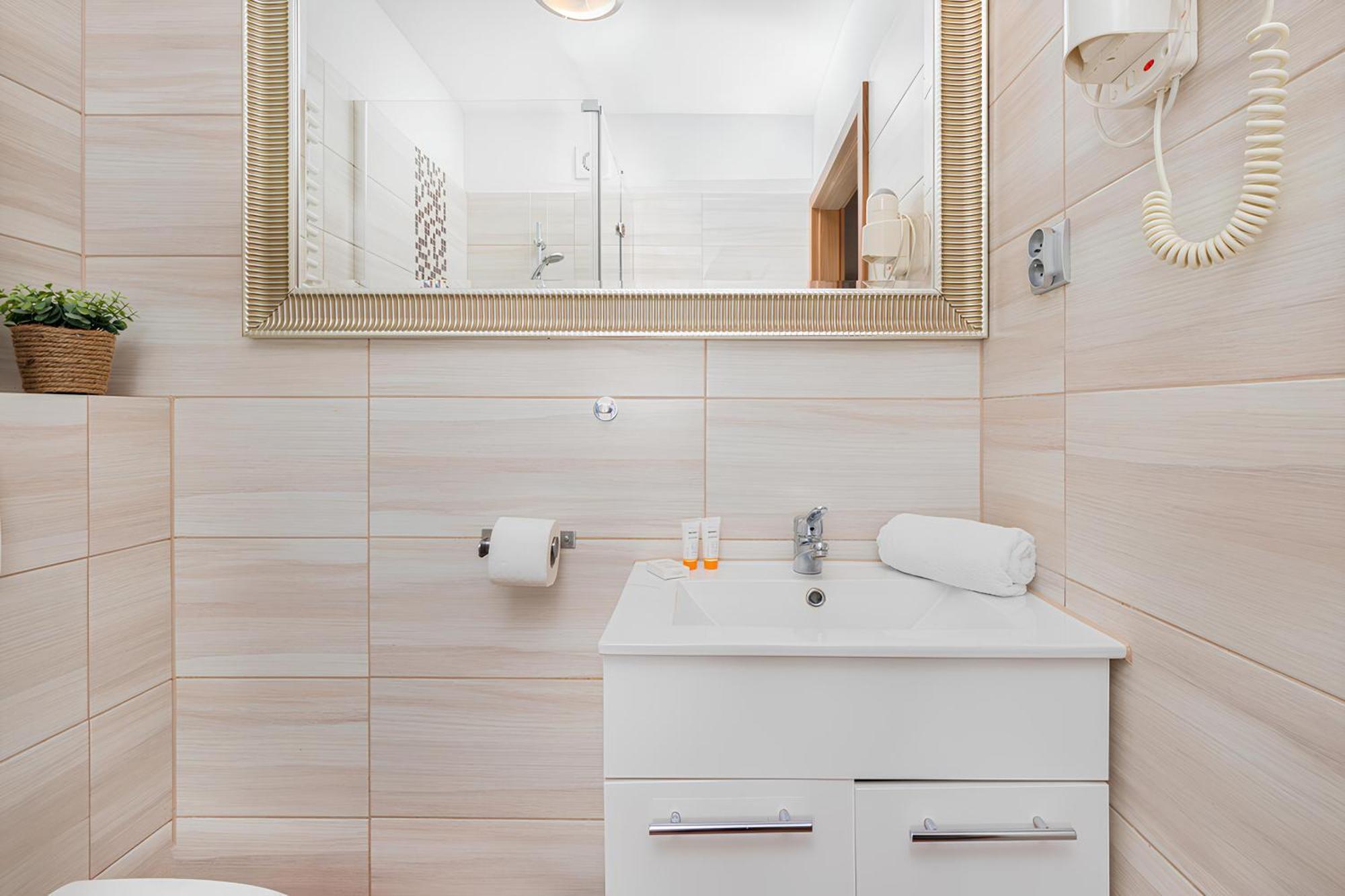 Flatbook - Old Town Apartments Ogarna Gdańsk Zewnętrze zdjęcie